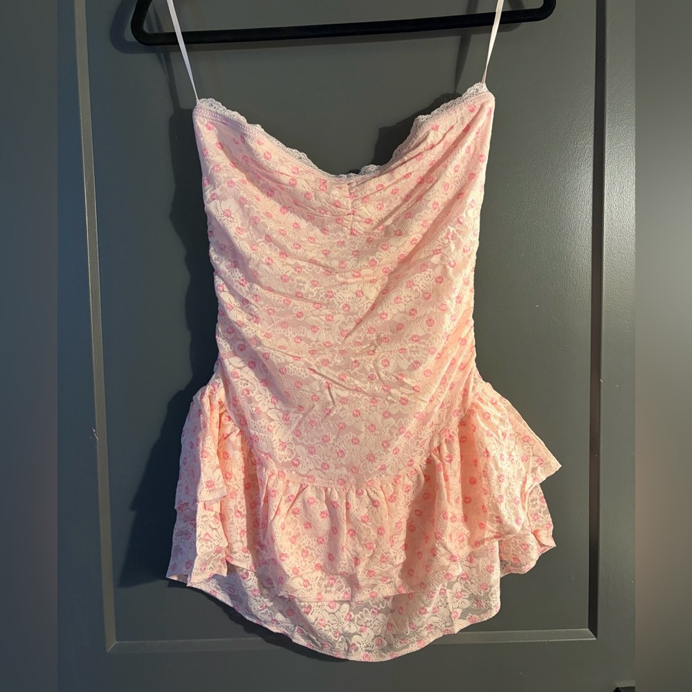 PINK x LoveShackFancy Strapless Lace Mini Dress Icon Polka Dot Pink Small NWT - Picture 7 of 16